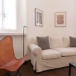 Italianway Easy - Vanvitelli 49 * Milánó